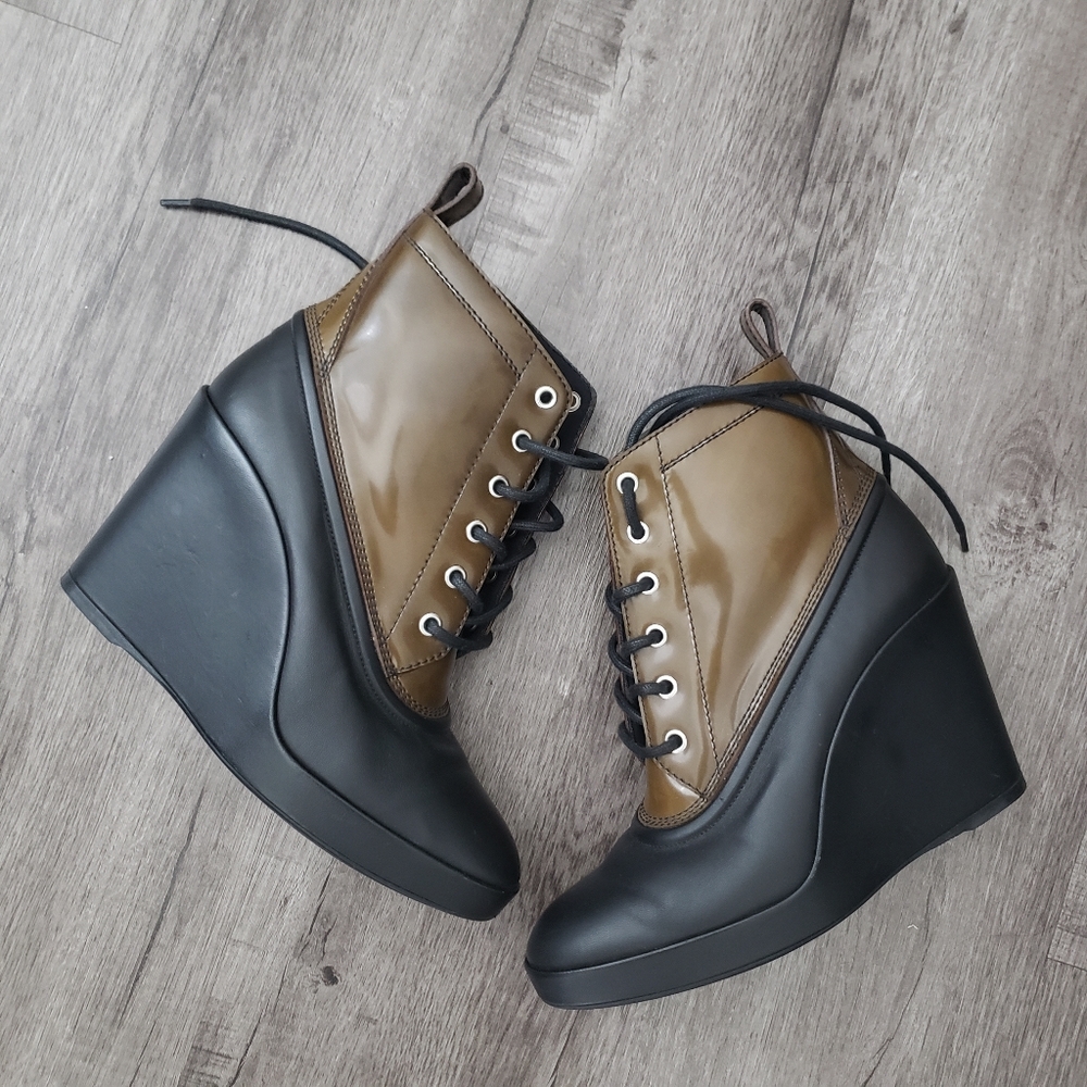 BALENCIAGA leather and patent Ankle Boots
